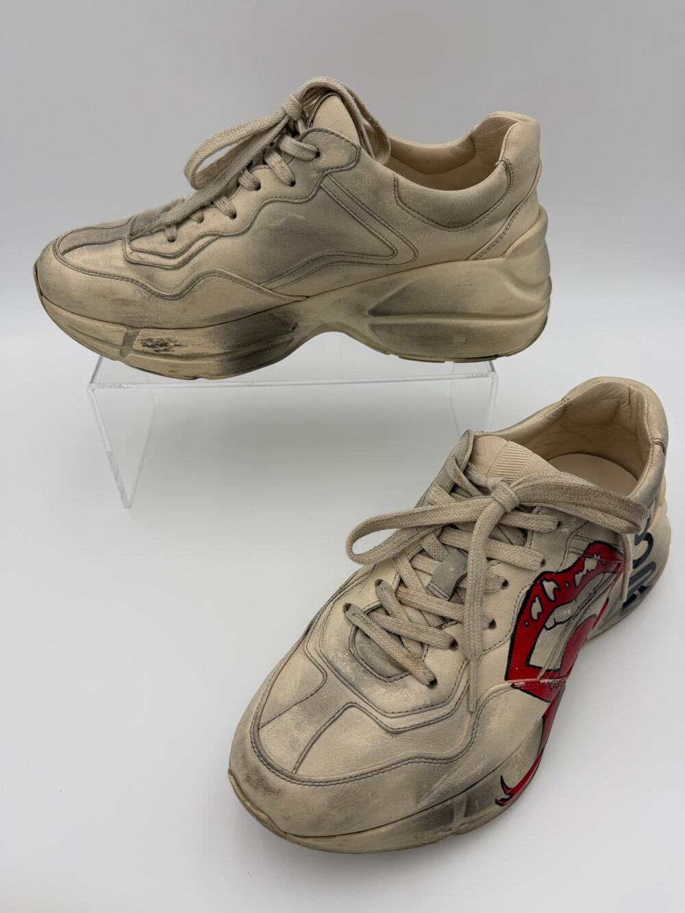 Gucci Rhyton Chunky Sneakers Mouth Lips Tongue Cream Size 39 / 9 Distressed